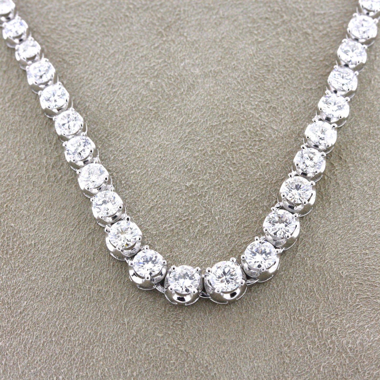 10.00 Carat Diamond Platinum 4-Prong Tennis Necklace