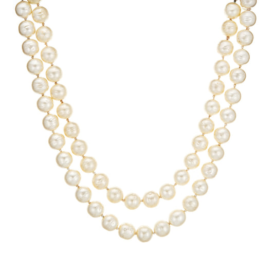 1995 Vintage Chanel Choker Necklace Double Strand 12mm Faux Pearls Gripoix Clasp